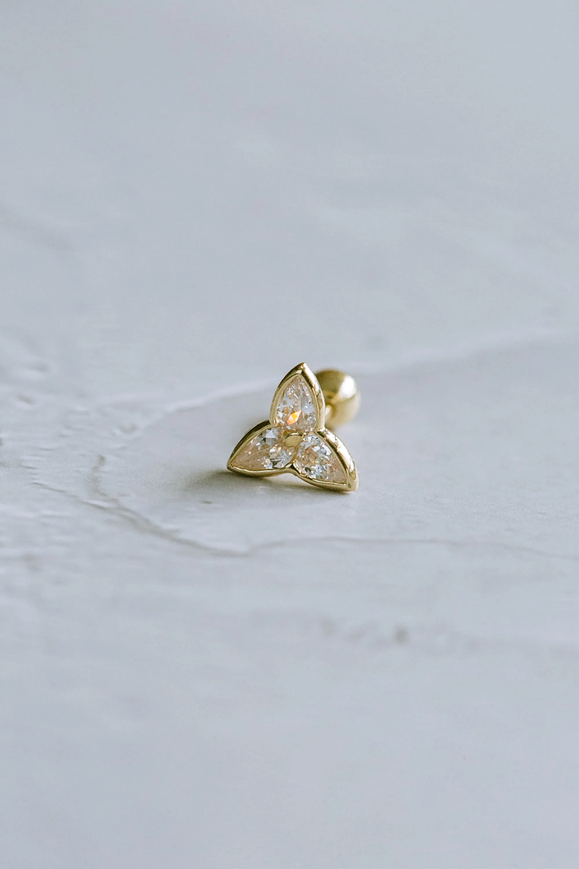 14K GOLD JEWELRY MINIMALIST CZ TRIANGLE SHAPE FLOWER BARBELL EAR STUD EARRING PIERCING