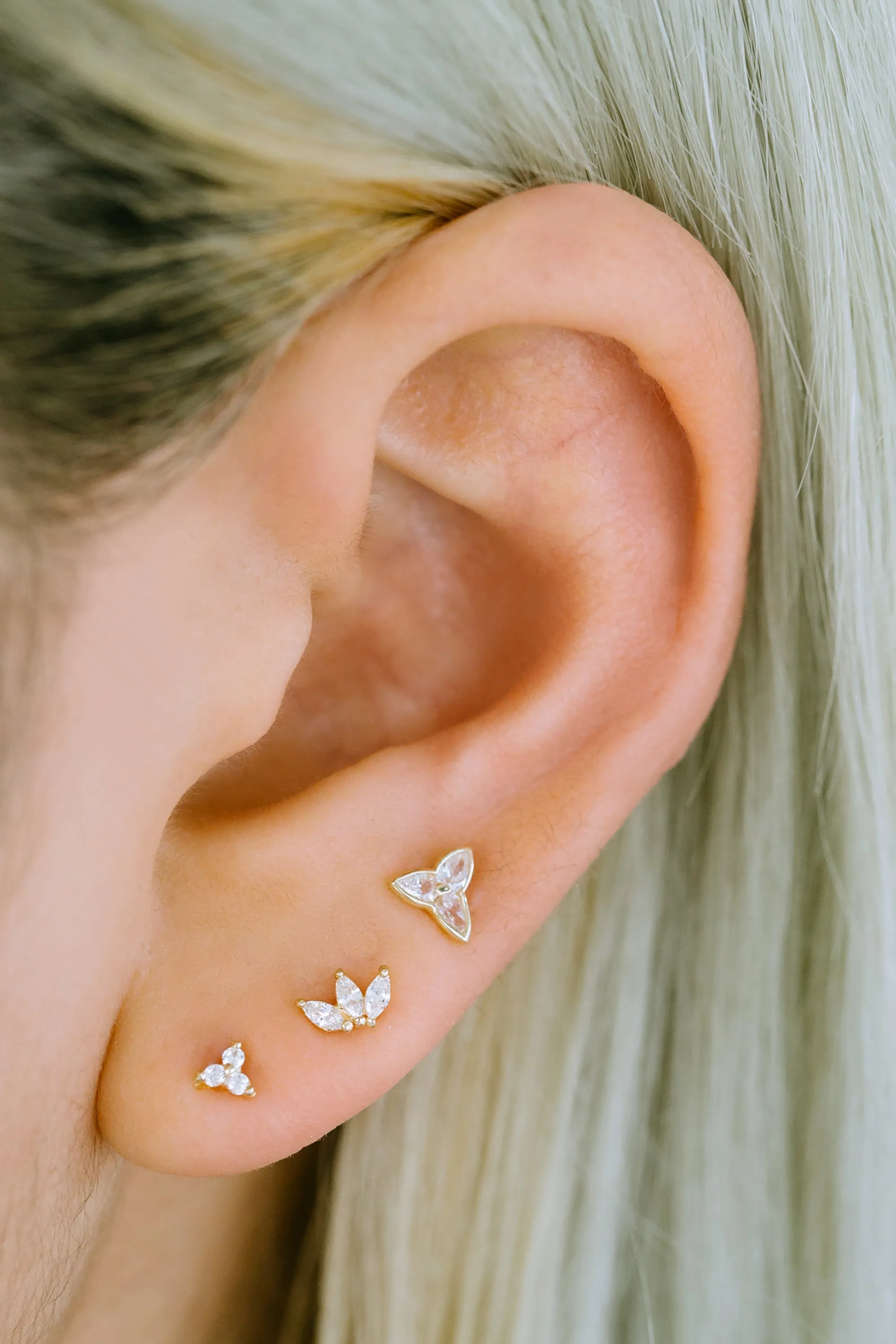 14K GOLD JEWELRY MINIMALIST CZ TRIANGLE SHAPE FLOWER BARBELL EAR STUD EARRING PIERCING