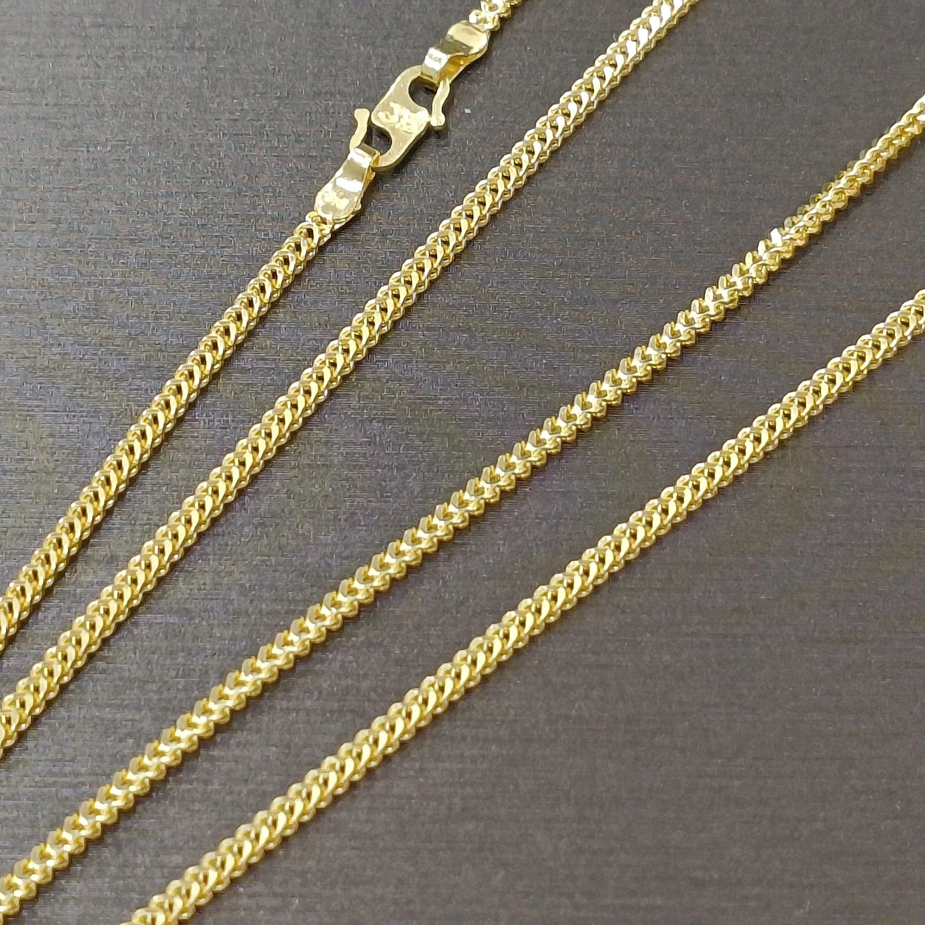 22k / 916 Gold Solid Box Necklace