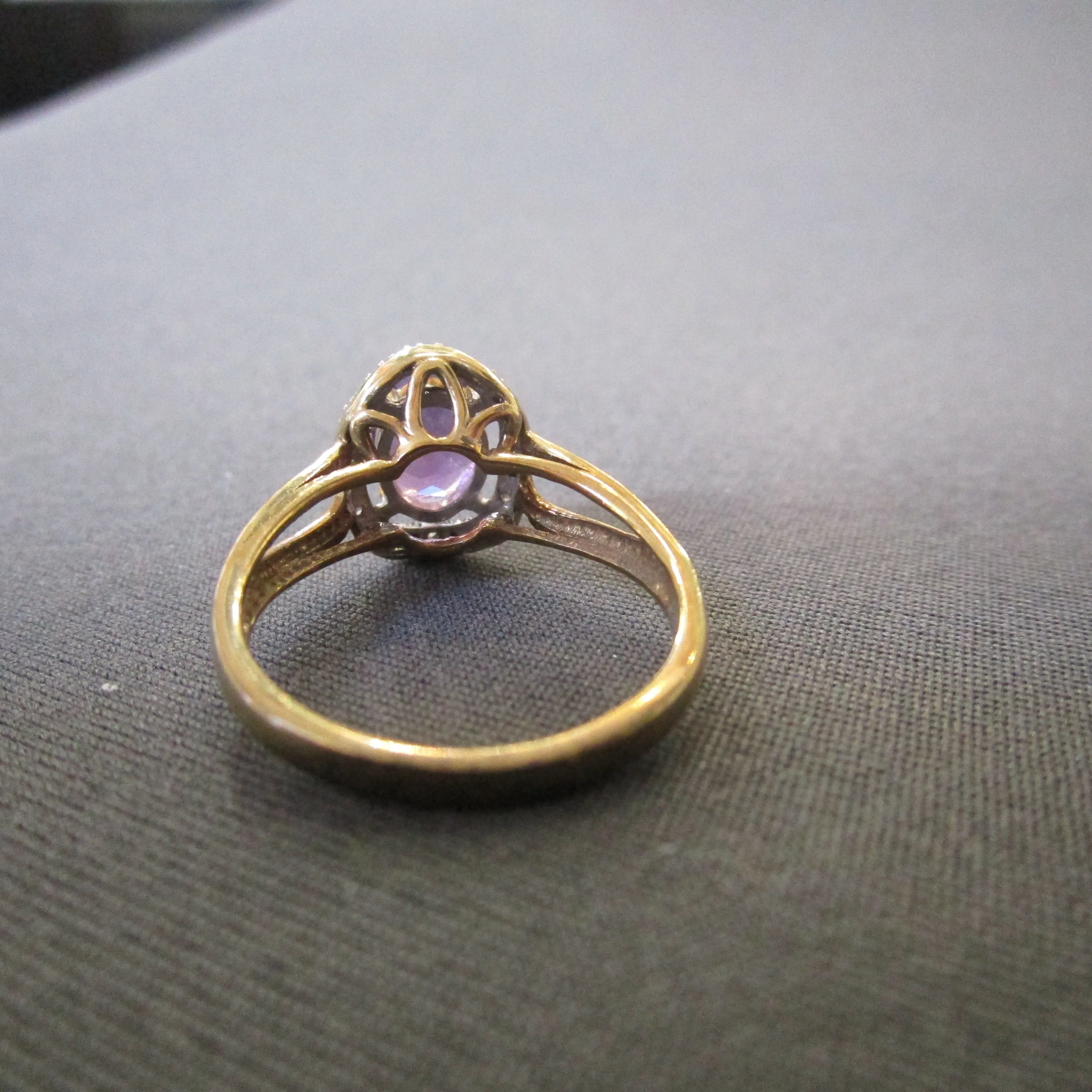 9Kt Gold Amethyst And Diamond Ring  size N Vintage c1970