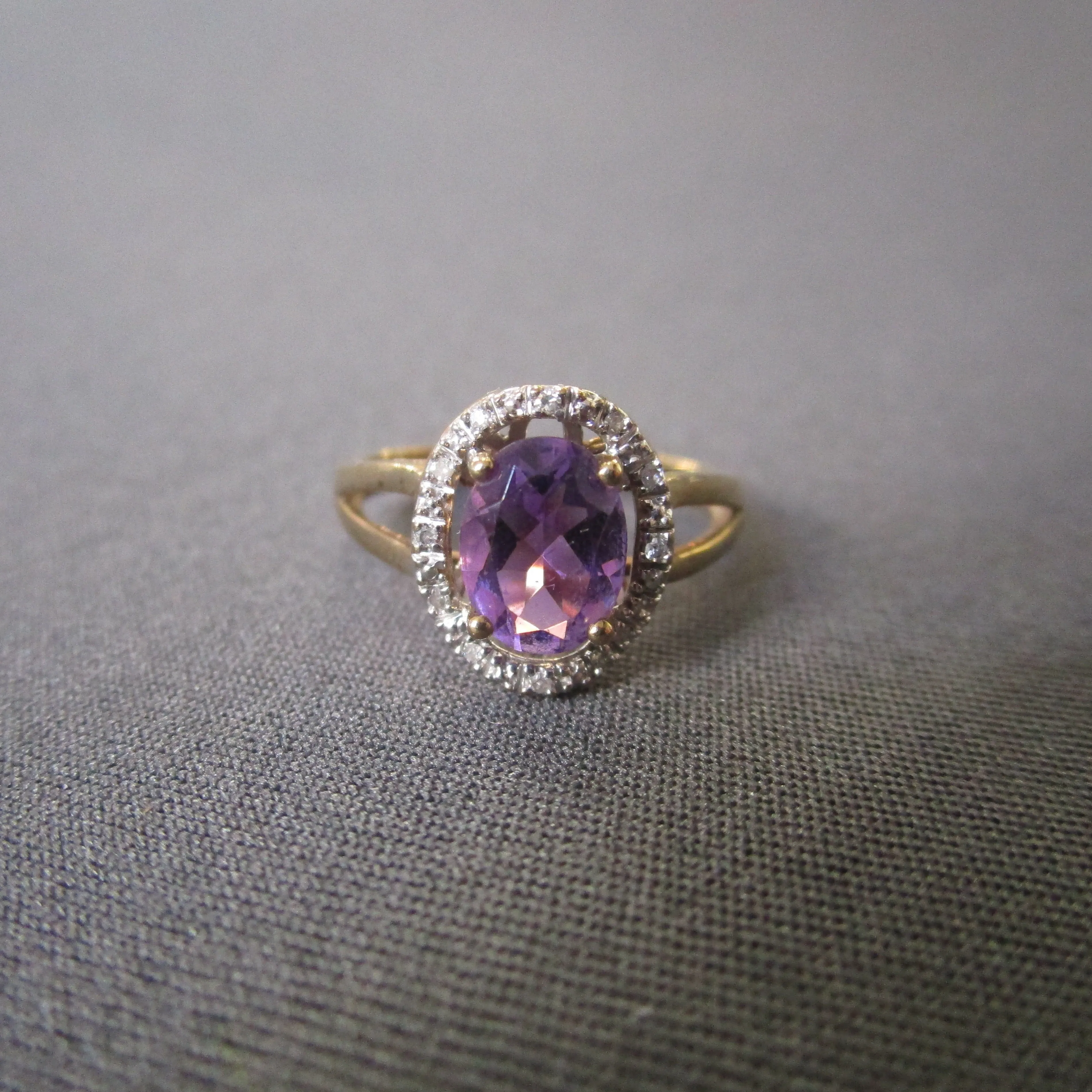 9Kt Gold Amethyst And Diamond Ring  size N Vintage c1970