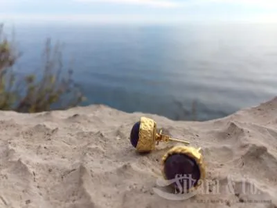 Amazonian Silvermine Studs Amethyst