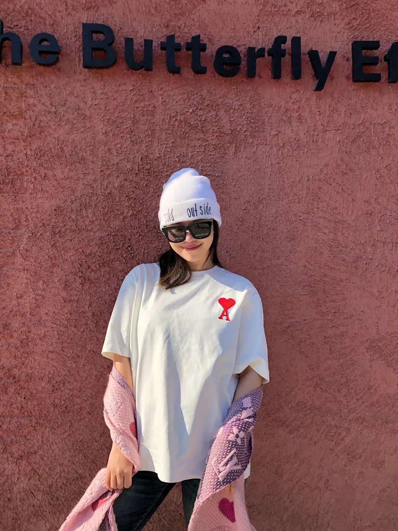 AMI PARIS - WHITE TEE WITH BIG RED HEART LOGO EMBROIDERED