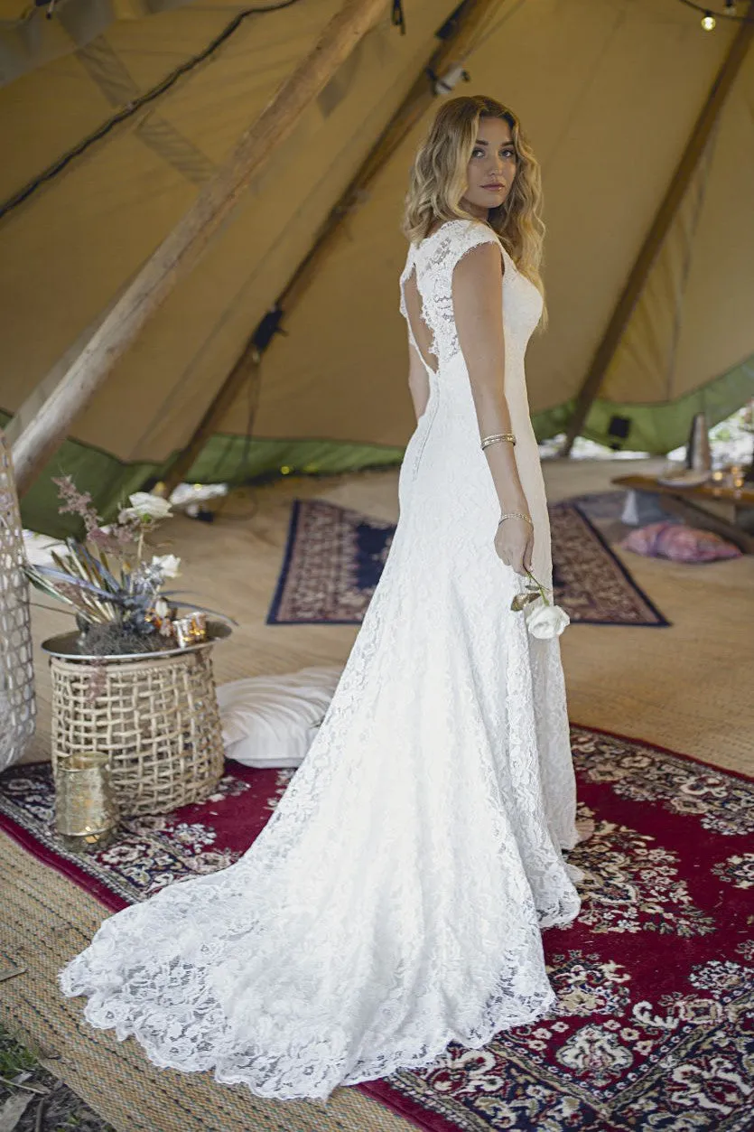 Boho A-line Elegant Lace Cap Sleeve Wedding Dress With V-neck And Keyhole-715749