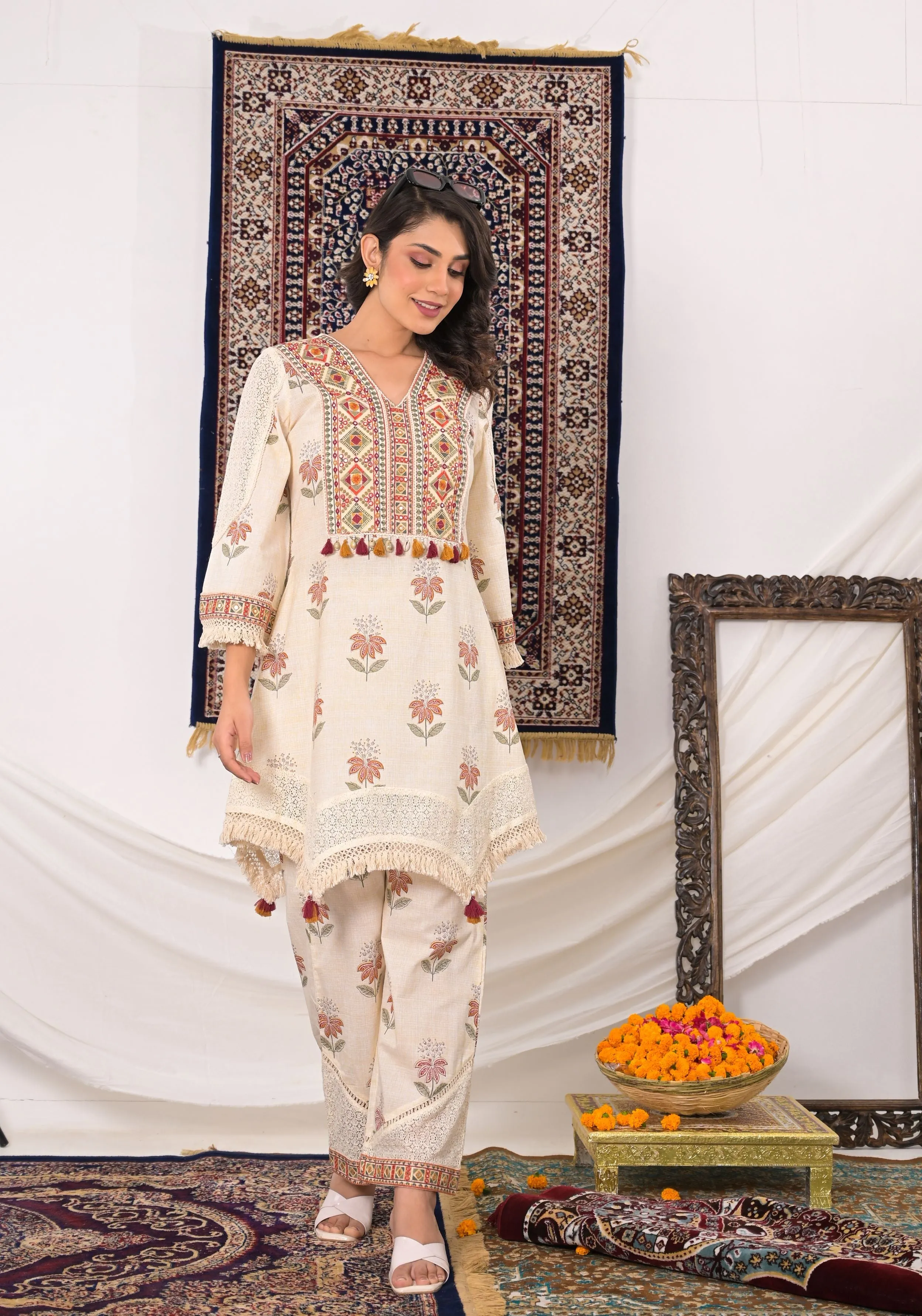 Cream Embroidered Cotton Silk Kurta & Pants Set