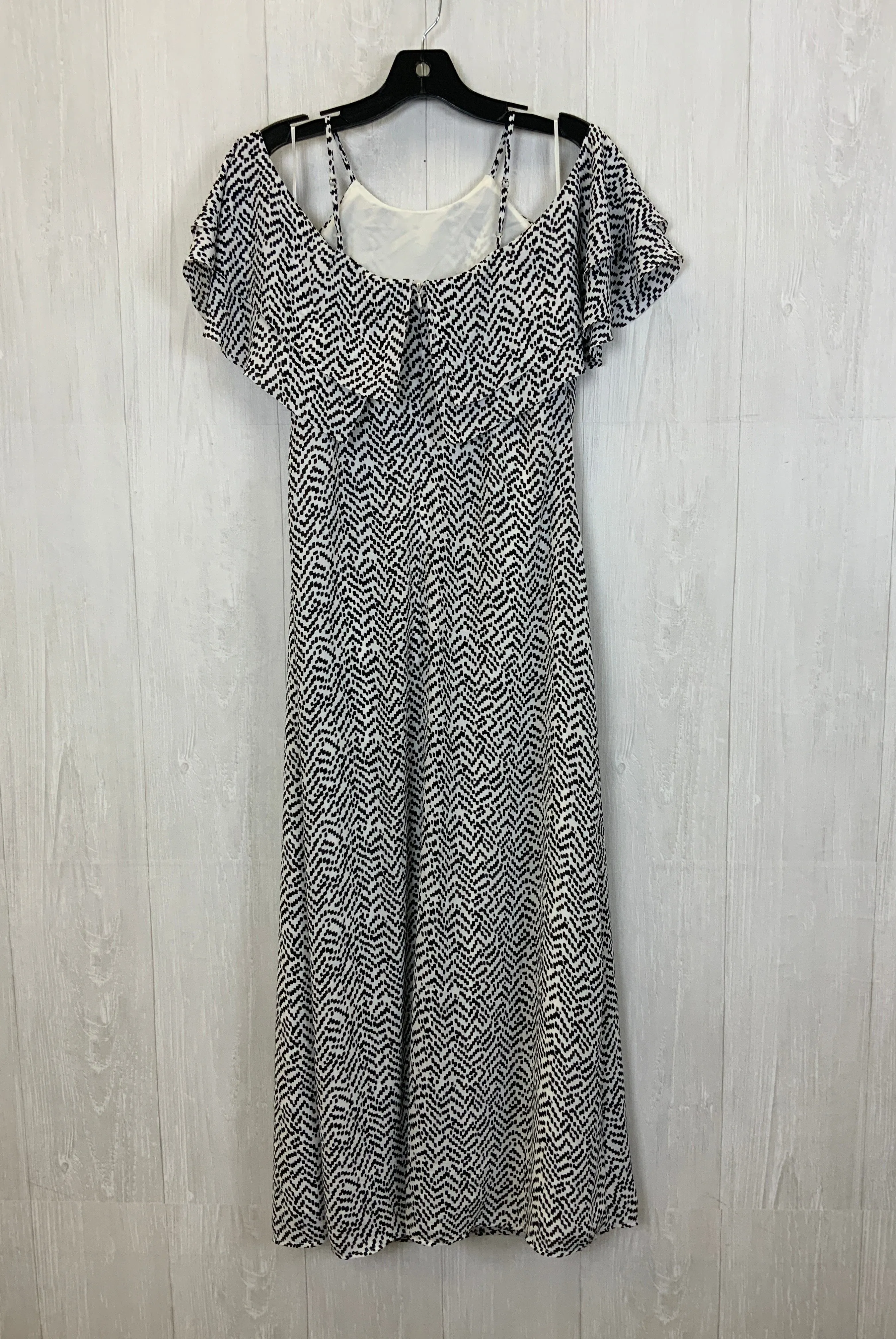 Dress Casual Maxi By Banana Republic  Size: S