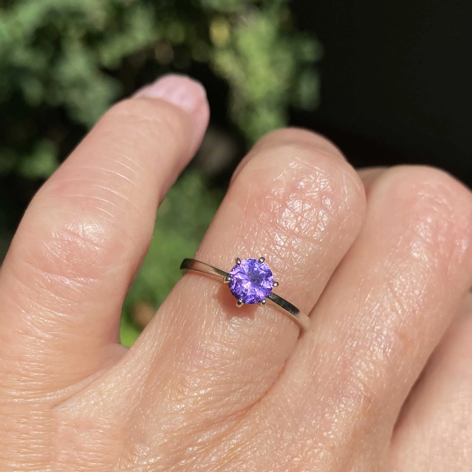 Estate 10K White Gold Solitaire Amethyst Ring