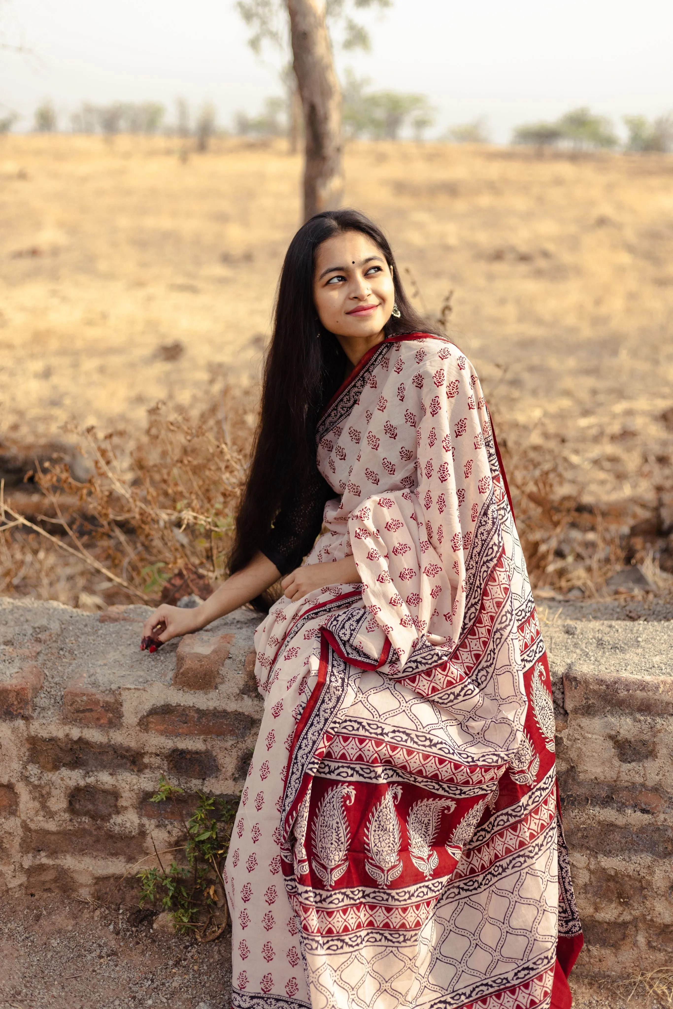 Kaisori Kali Jhumka handblockprinted cotton saree