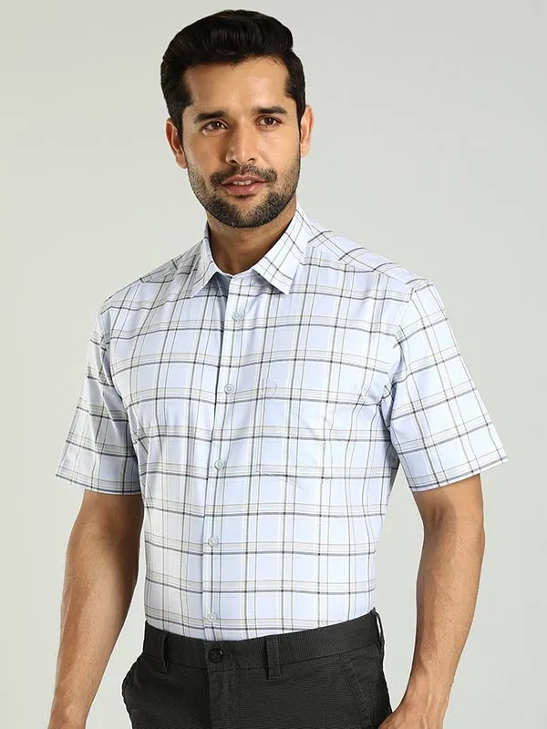 Men Checked Half Sleeve Cotton Shirt