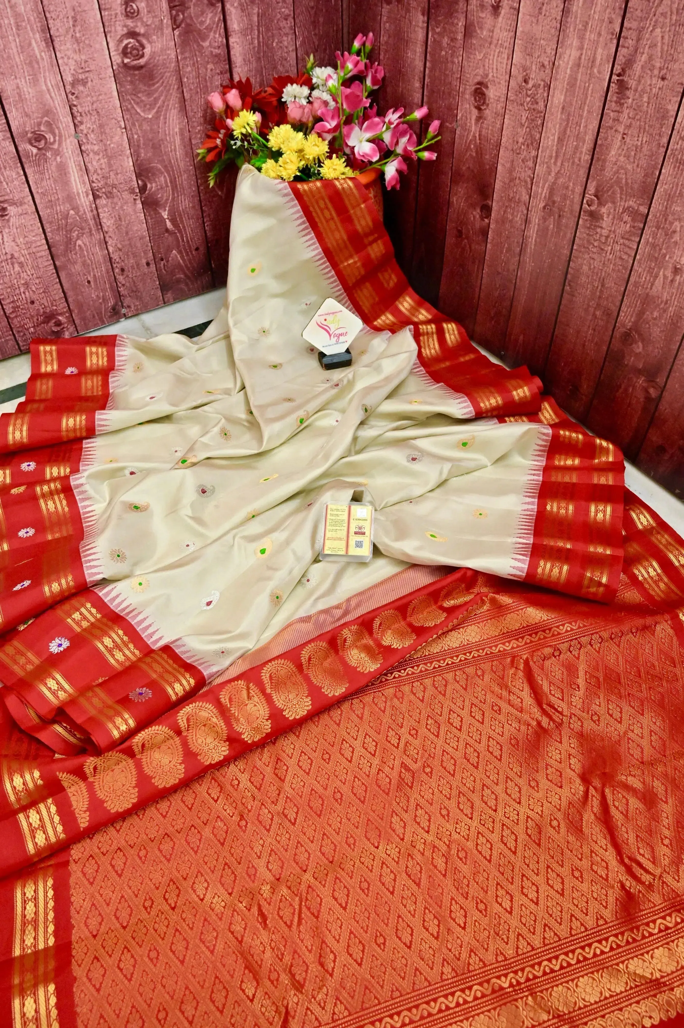 Offwhite and Red Color Pure Gadwal Silk Saree with Allover Meenakari Work