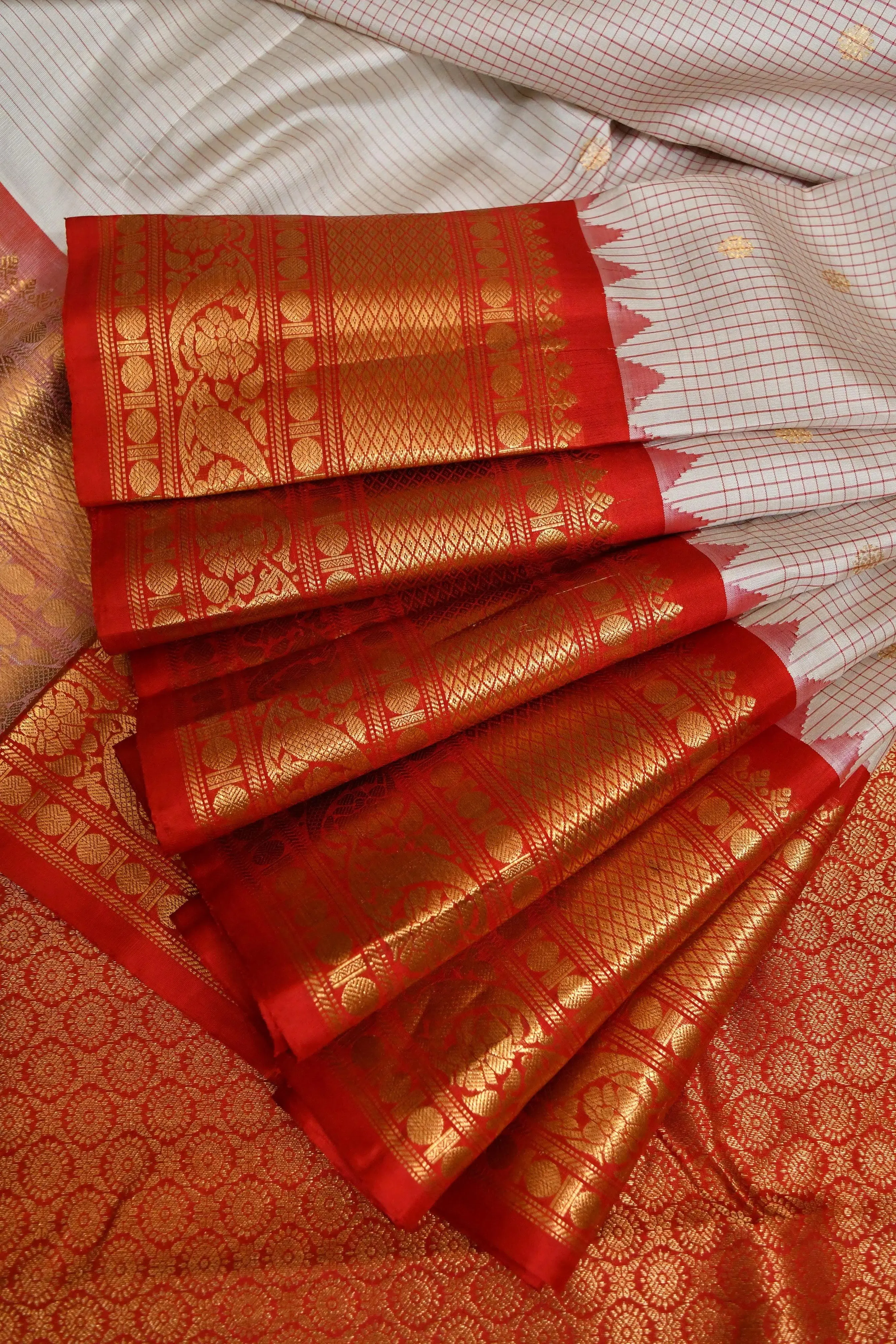 Offwhite Color Gadwal Silk Saree with Graph Checks