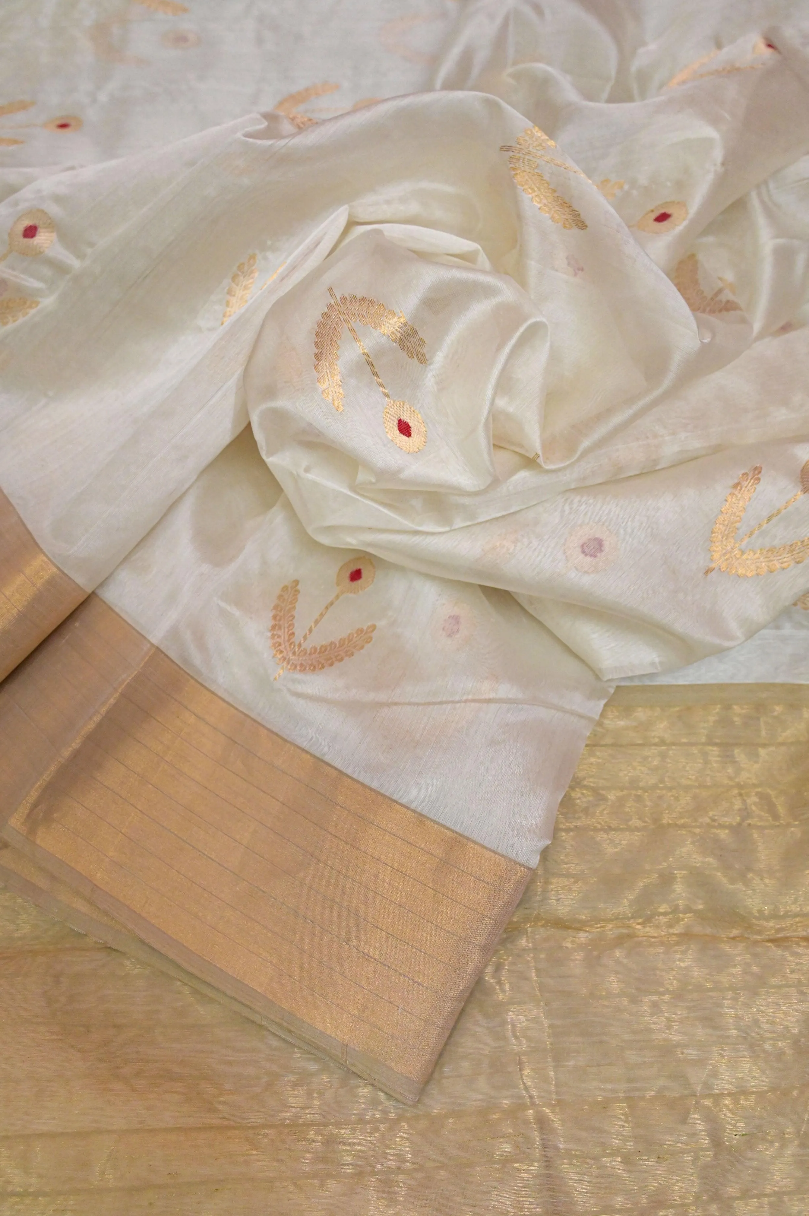 Offwhite Color Pure Chanderi Banarasi Saree with Meena Buta Work