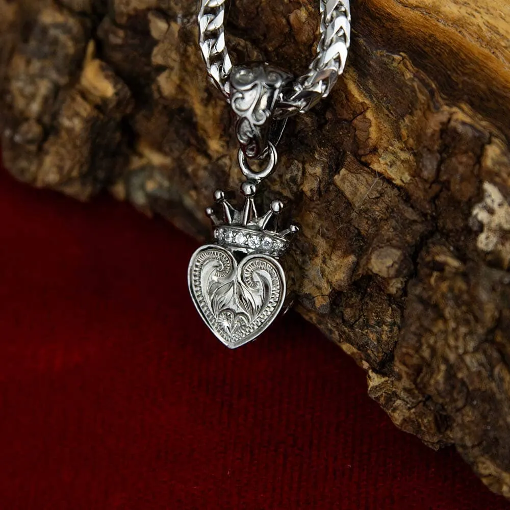 Queen's Heart Pendant