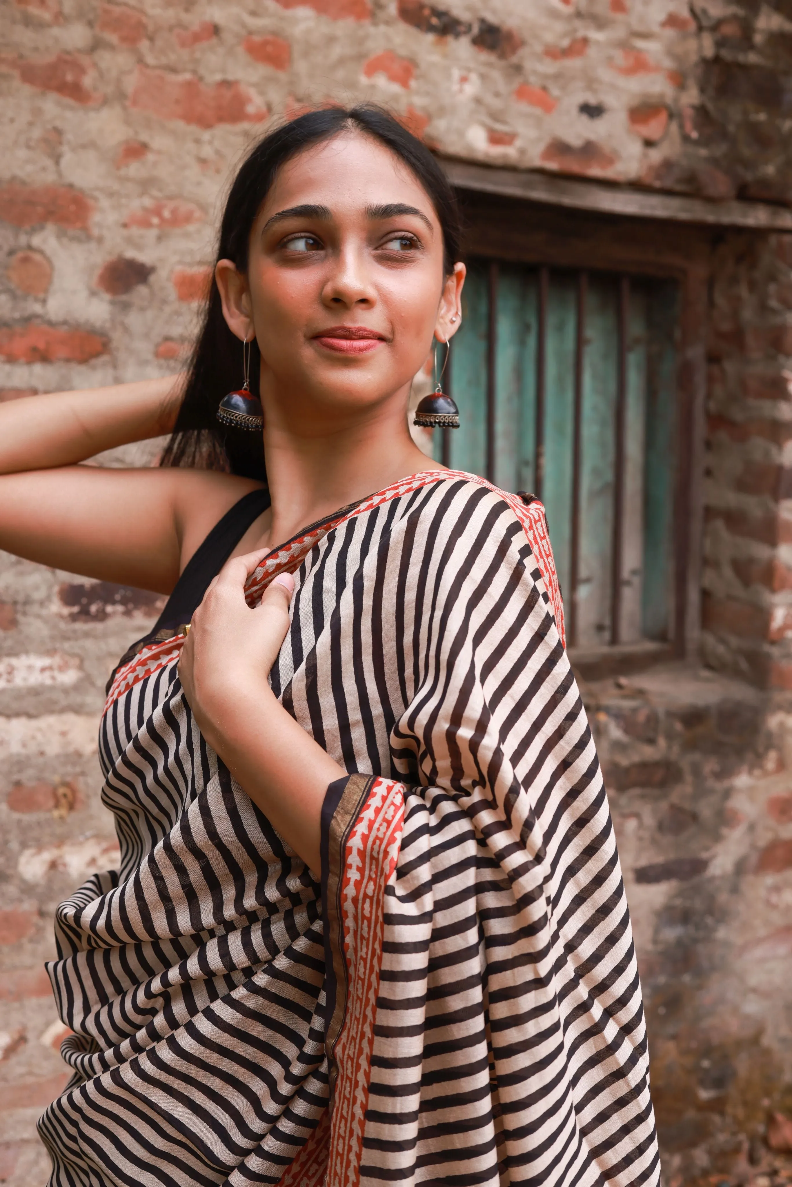 Roheda stripes black Syahi Begar Chanderi Saree