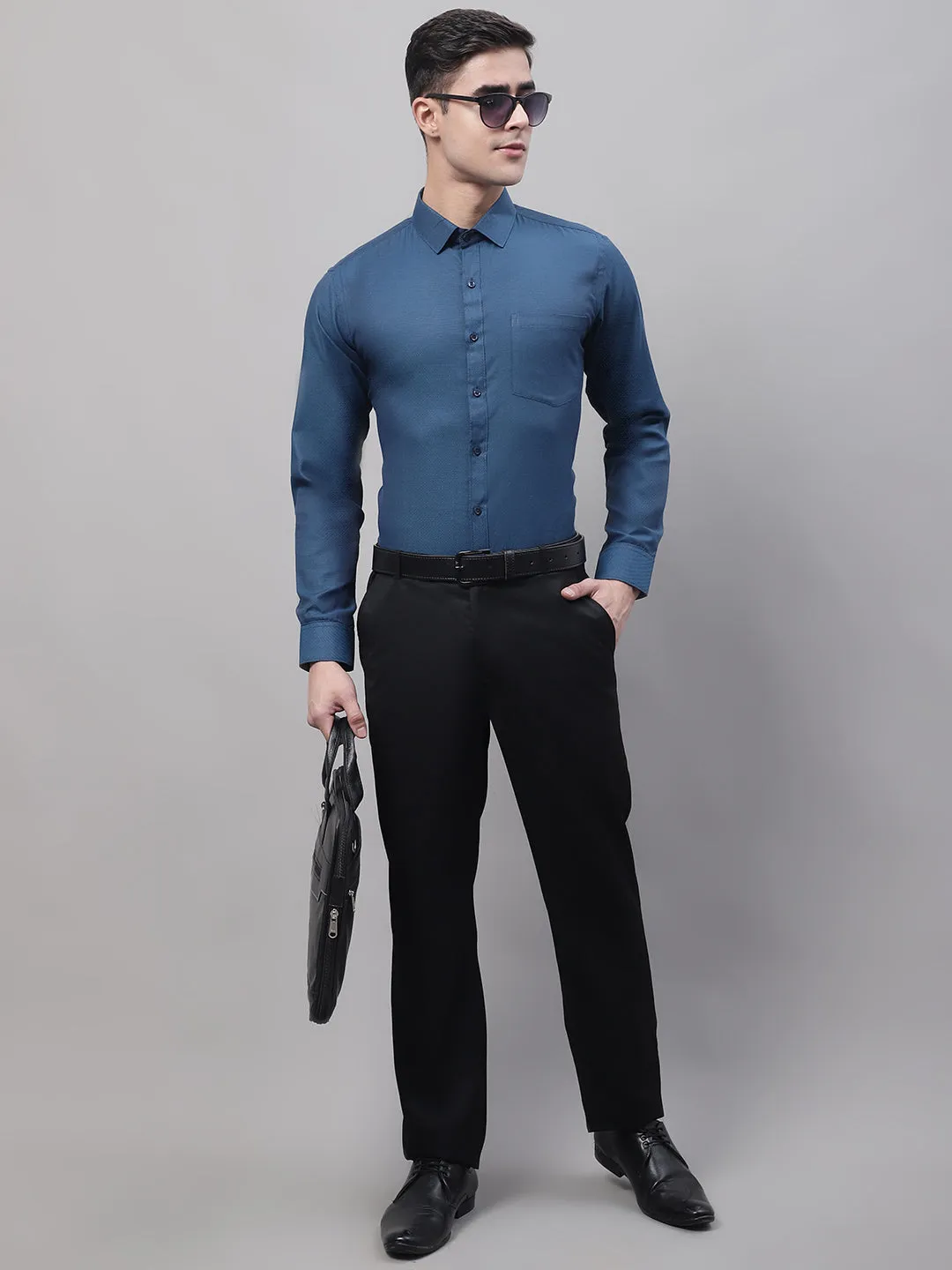 Style Quotient Men Blue Solid Self Design Polycotton Regular Fit Formal  Shirt