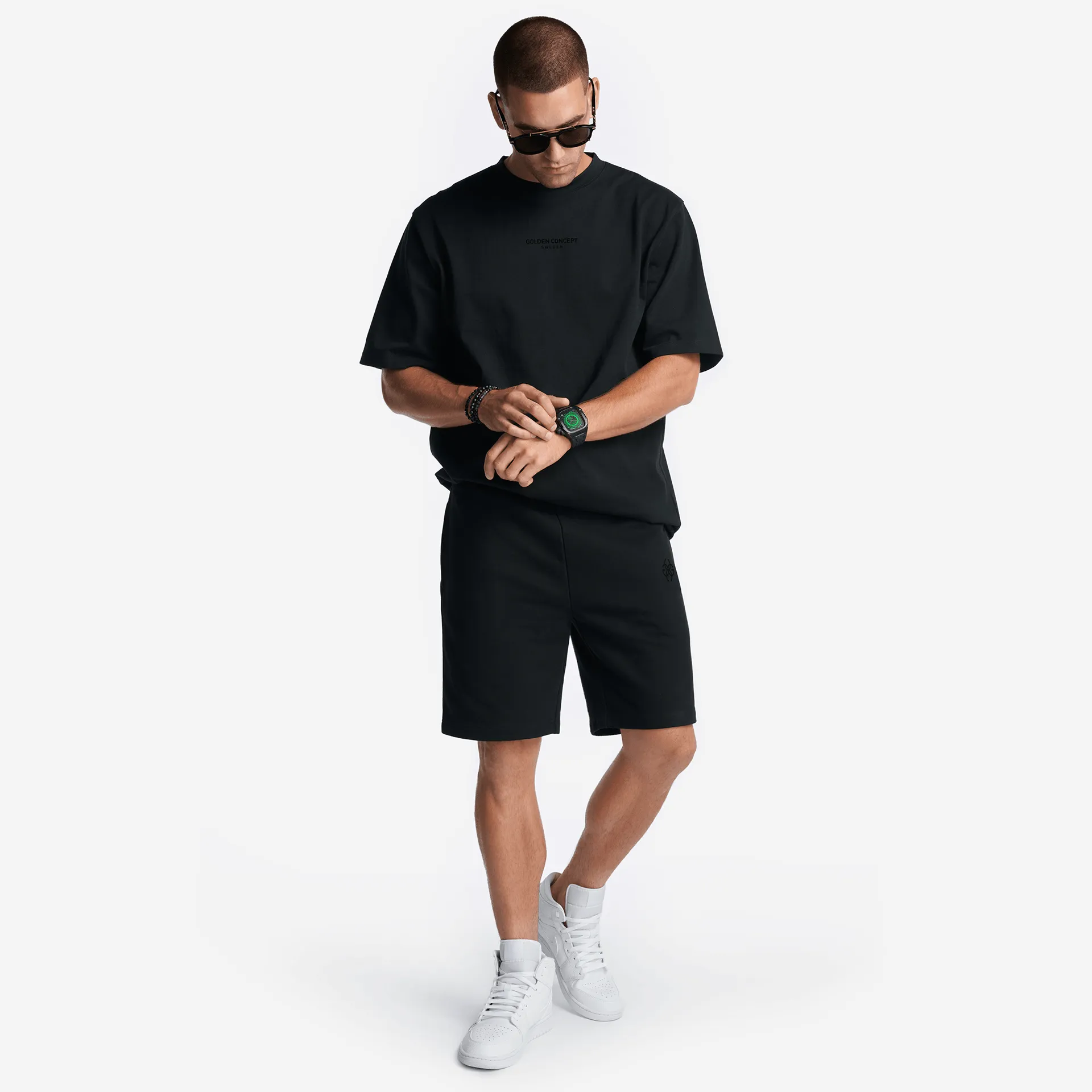 Sweat Shorts - Black Embroidery