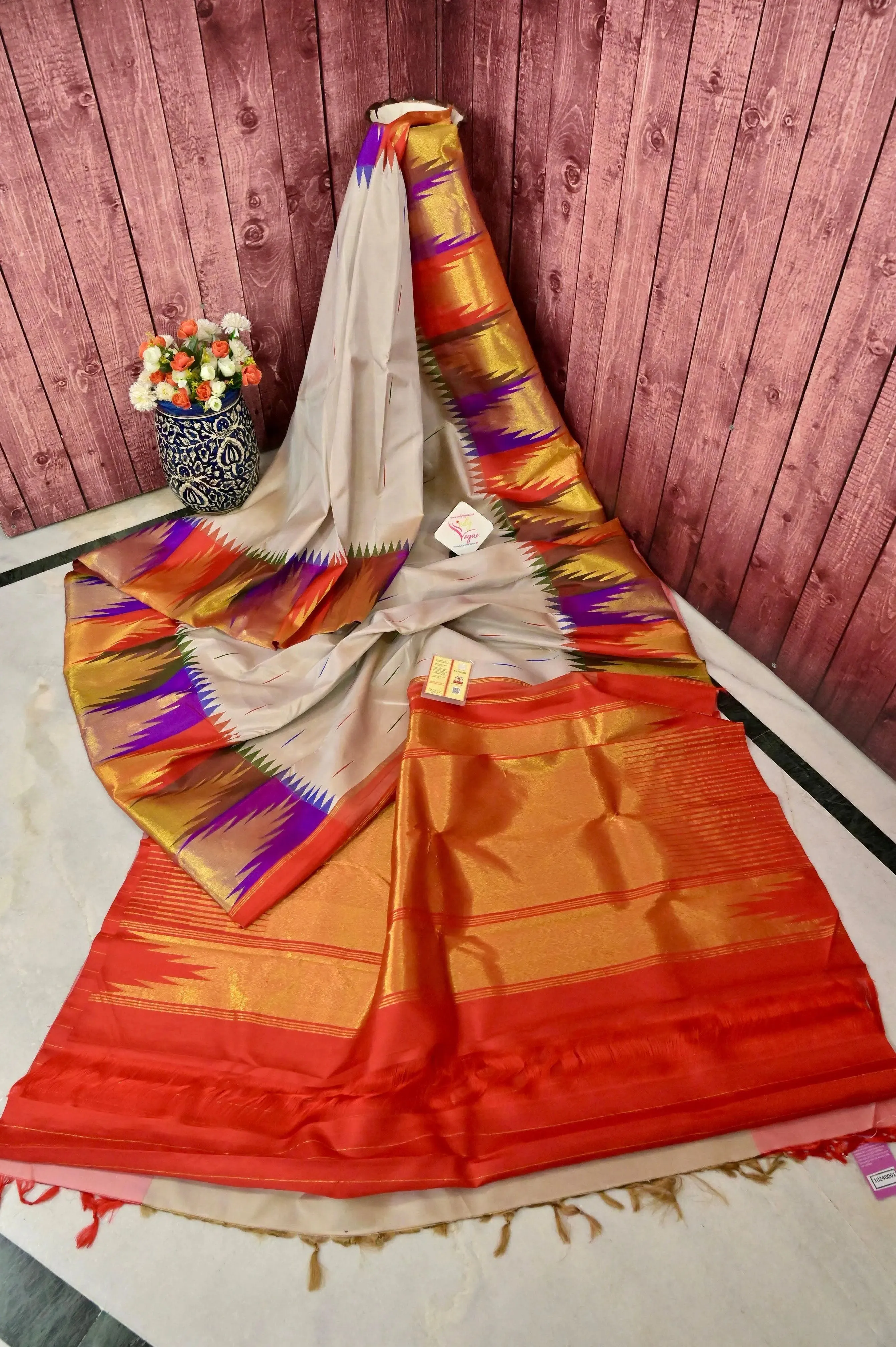 Tan White Color Kanjeevaram Silk Saree with Double-Sided Korvai and Putta Work