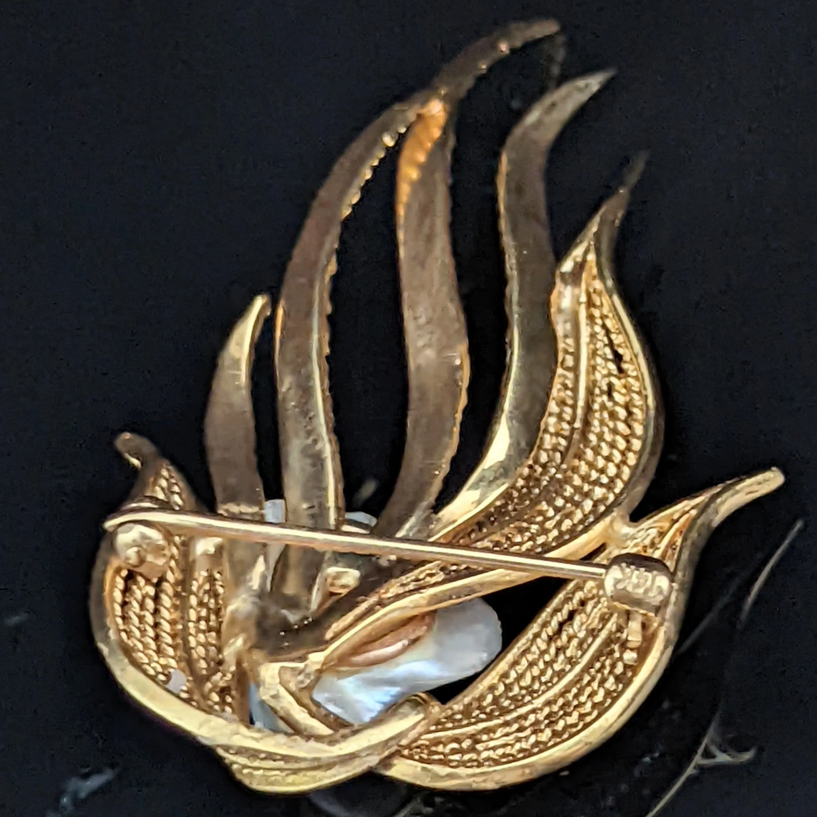 The Princeton - Vintage Baroque Pearl 14k Gold Brooch 1960s