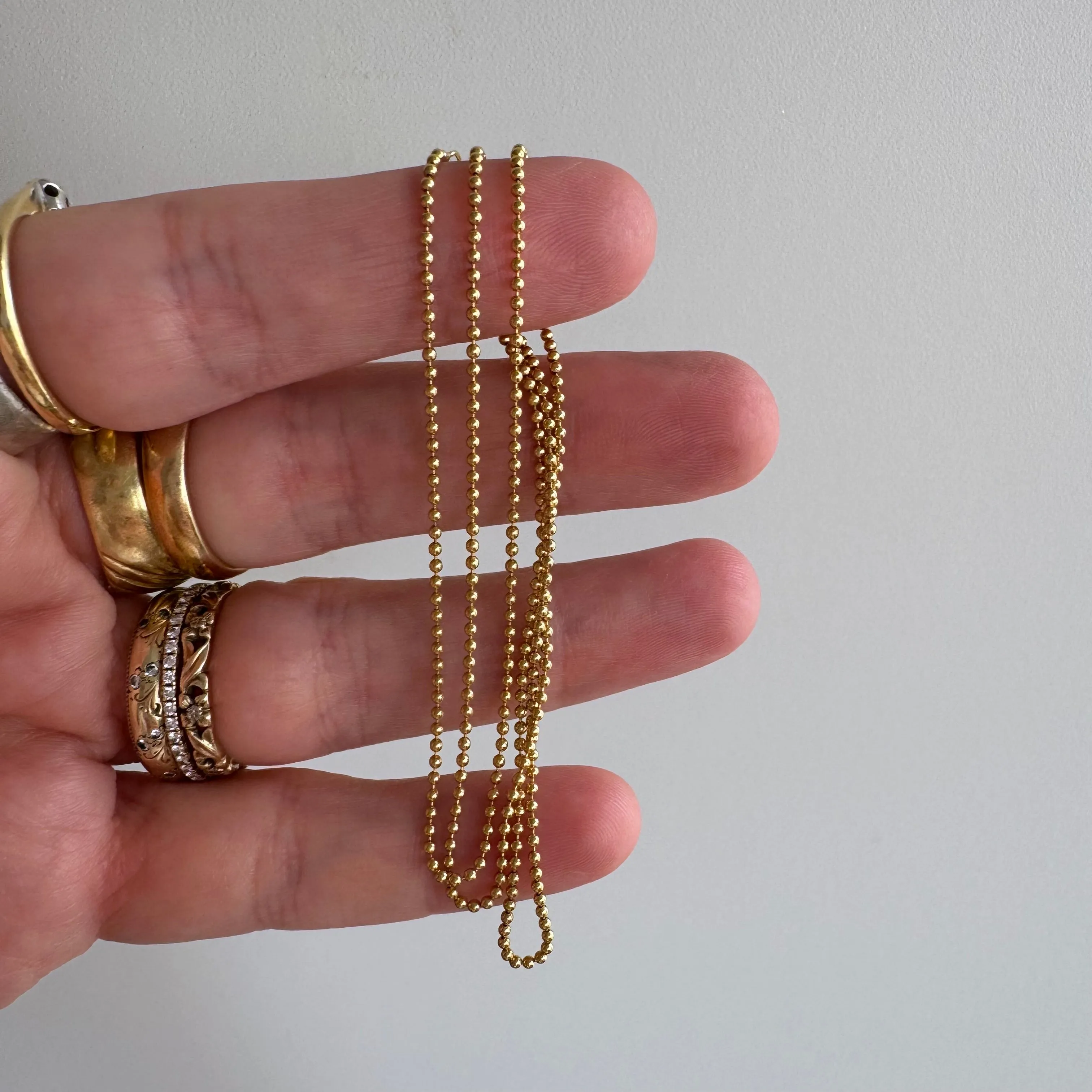 V I N T A G E // classic ball bead / 14k UnoAErre ball bead chain necklace / ~18