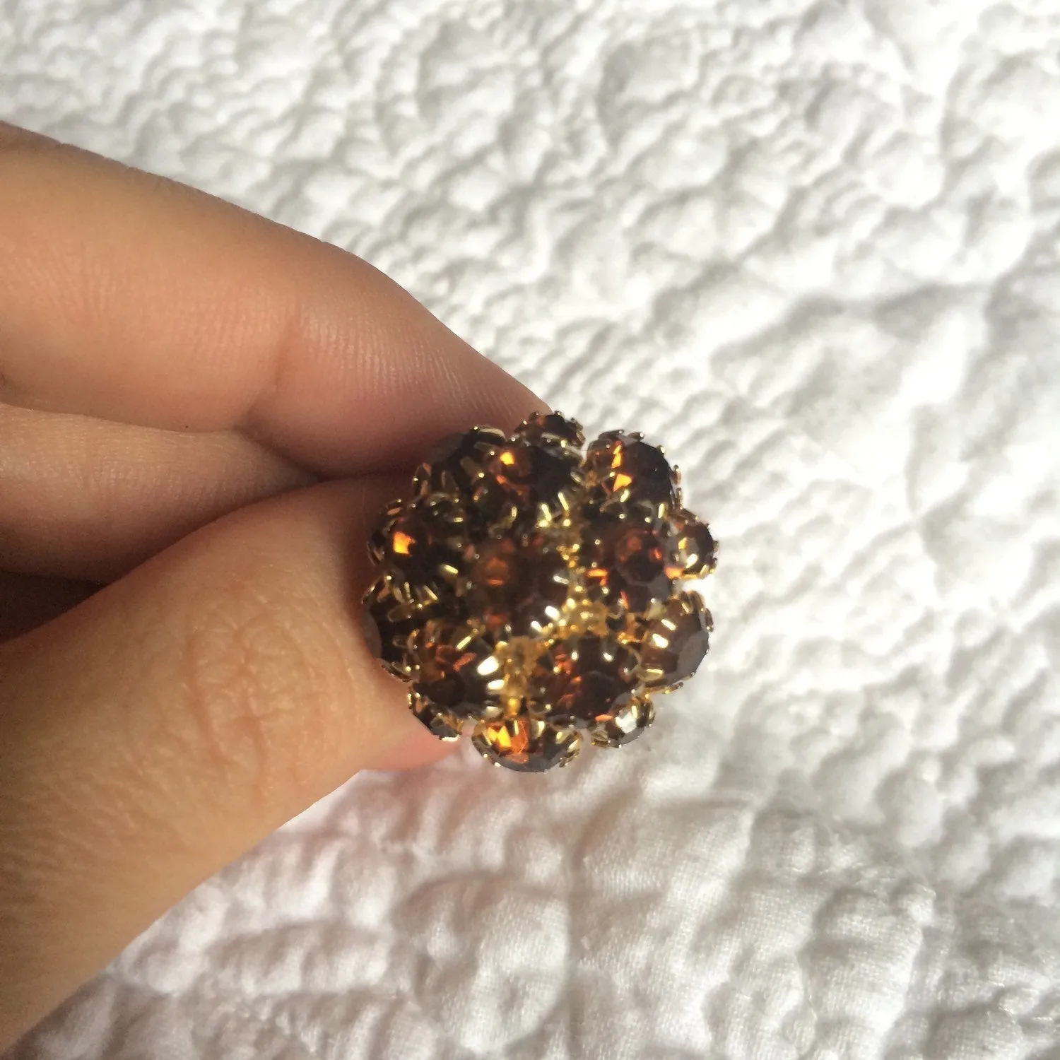 Vintage Costume Ring in Gold Tone Metal with a Cluster of Orange Rhinestones in a Ball Shape. Statement Ring. Fun Jewelry. Costume Jewelry.