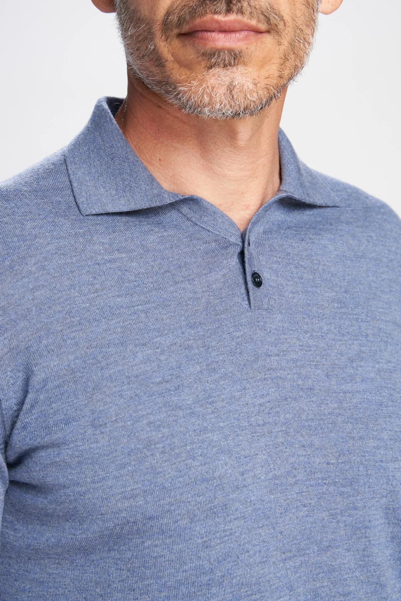 Yvan knitted two buttons polo in extrafine wool